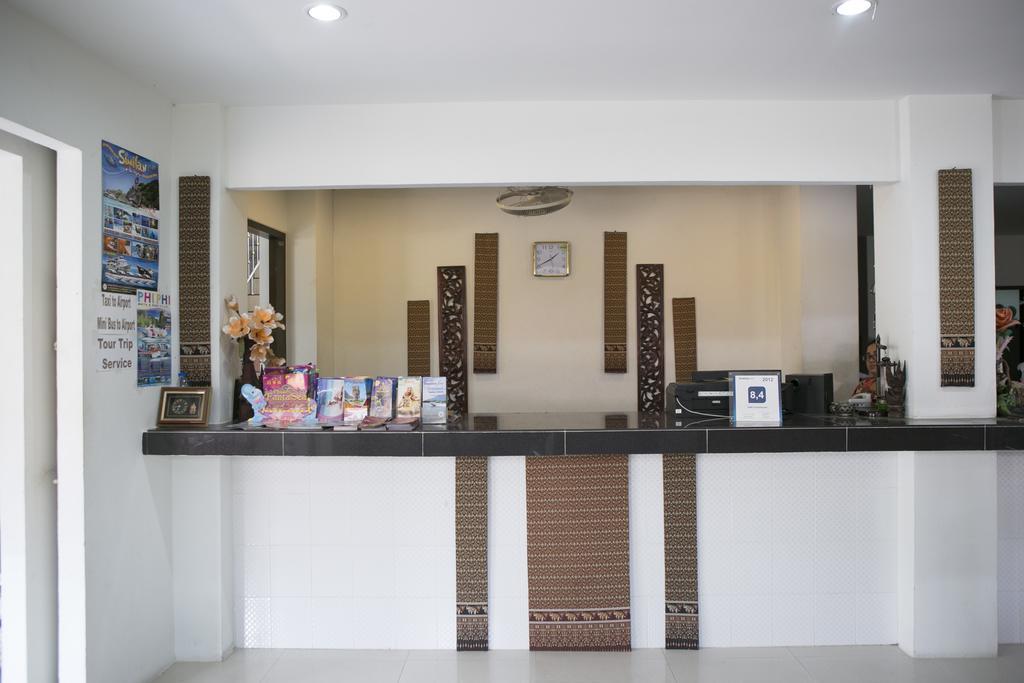 G&B Guesthouse Patong Buitenkant foto
